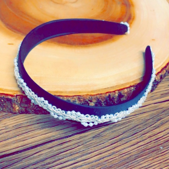 Headband - Picture 1 of 1